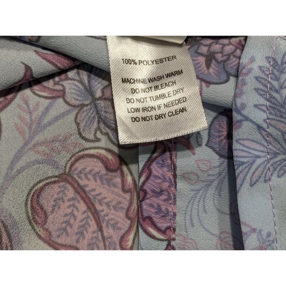 Crosby Blouse Women size M purple blue floral long sleeve button front - Picture 9 of 9